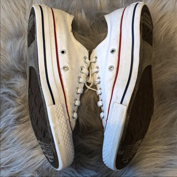 ‼️SOLD‼️ Women’s size 7 white low top Converse - Picture 3 of 5
